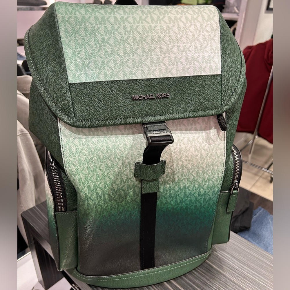 Men's Michael Kors dome Backpack cooper logo green NWT - Picture 2 of 16
